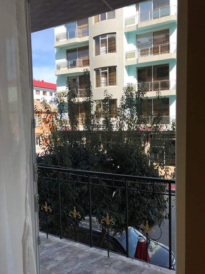 Griboedovi N.6 Apartment Batumi Ngoại thất bức ảnh